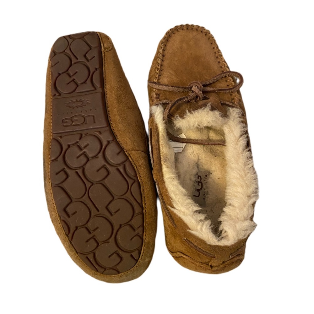 Ugg slippers